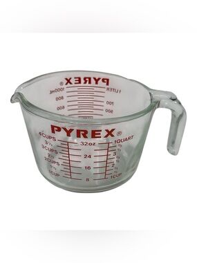 Vintage #532 PYREX Glass Measuring Cup 4-Cup 1 Quart 32 OZ Red Letters J Handle